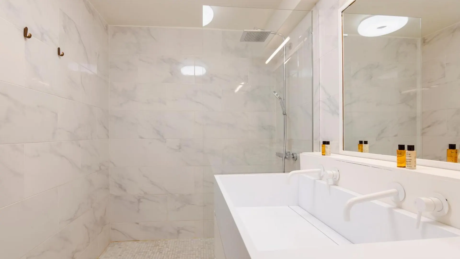 Veeve - Chic By Bonne-Nouvelle Apartment Paris